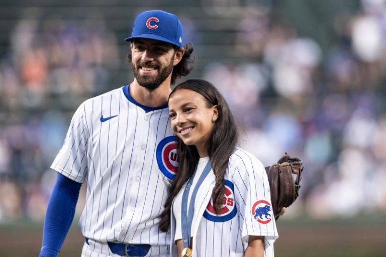 Baseball-soccer power couple announce pregnancy
