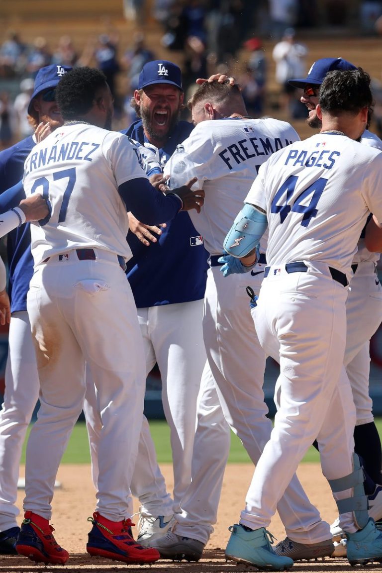 World Series odds: Dodgers remain favorites after trade deadline