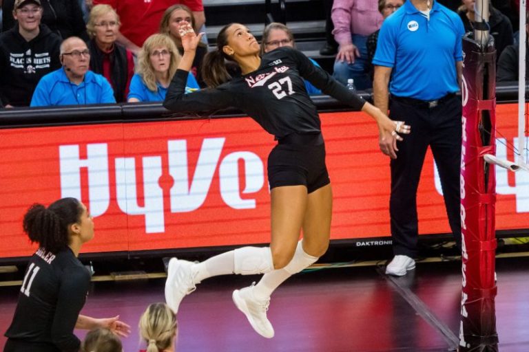 2025 NCAA volleyball tournament: Bracket, schedule, how to watch