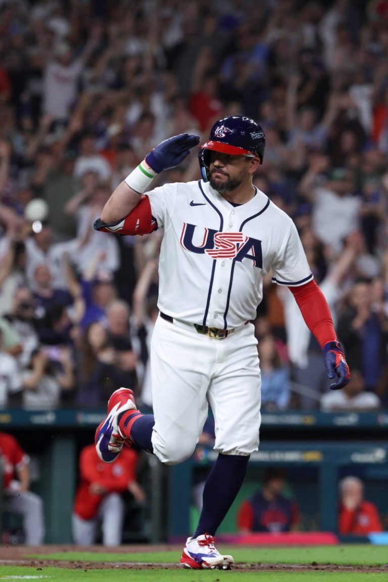 Mammoth homer wakes up Team USA in WBC win vs. Britain